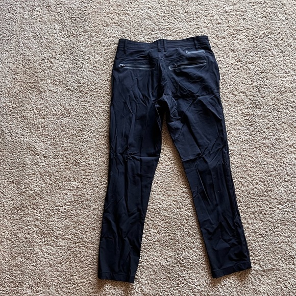 Men’s Lululemon Commute Pant - Picture 4 of 4